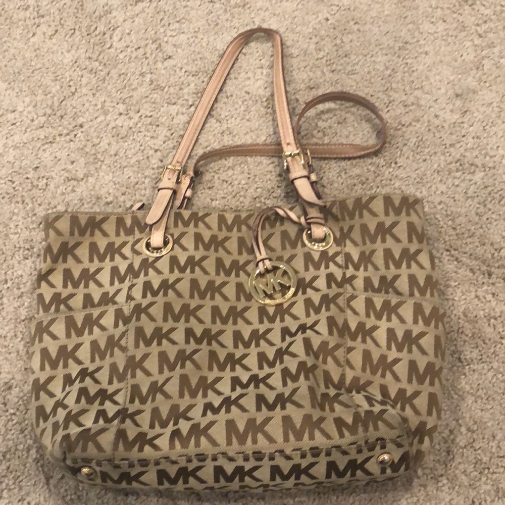 Michael Kors signature tote